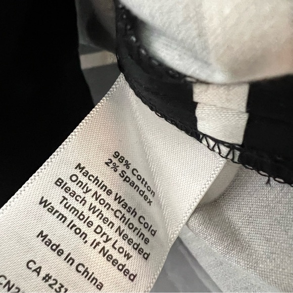 Talbots Petites Black/White Striped Pleated Skirt Petite - Picture 5 of 6